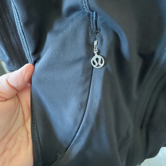 Lululemon Athletica Daily Yoga Jacket size 4 - Picture 5 of 6